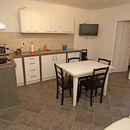 Mariana A3 Apartment Veli Losinj